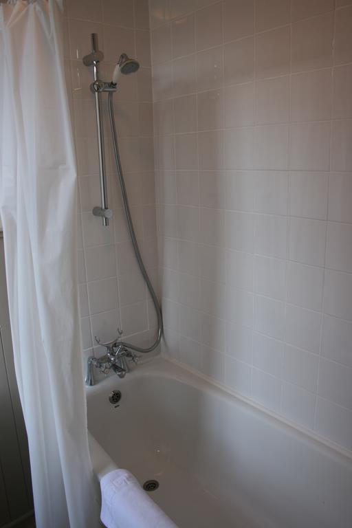 Royal Mile Budget Apartments Edimburgo Camera foto